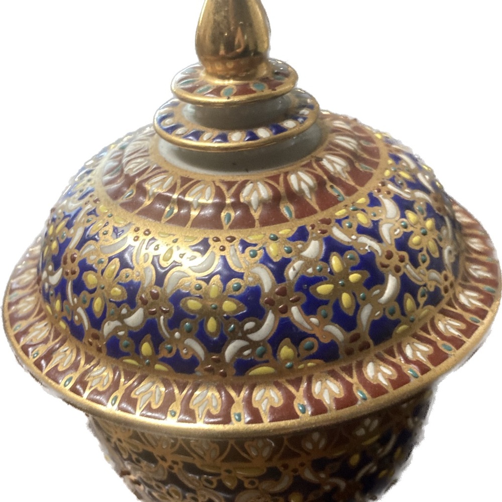 Blue and Gold Decorative Lidded jewelry trinket box -